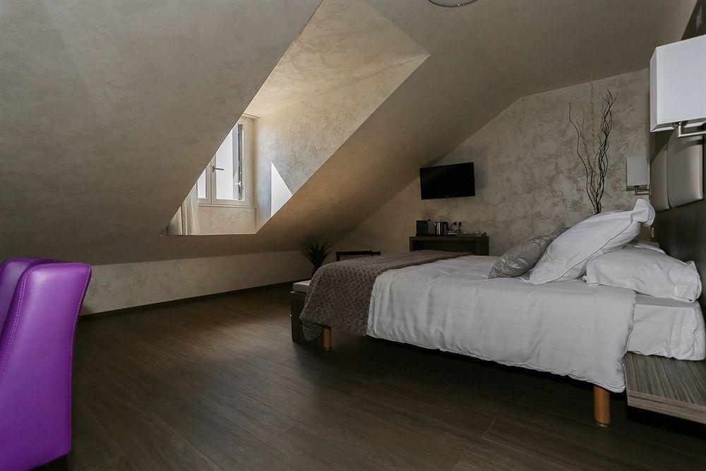 Les Olivades Hotel Gap Luaran gambar